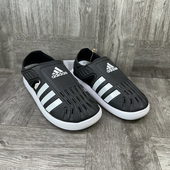 Adidas Kids size 2 Black and White Water Sandal - Picture 3 of 8
